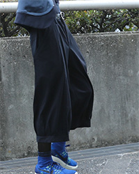 053　 WIDE CUFFS KNICKERBOCKERS